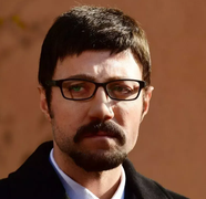 Motivul pentru care talentatul actor Ahmet Varlı a părăsit distribuția serialului Aripi frânte, cu puțin timp înainte de încheierea filmărilor! A fost nevoit să plece sau totul s-a întâmplat conform scenariului?